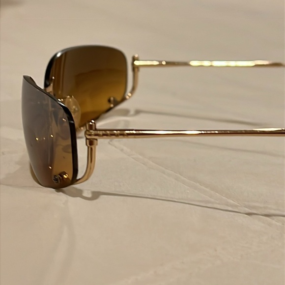 Prada sunglasses - Picture 2 of 2